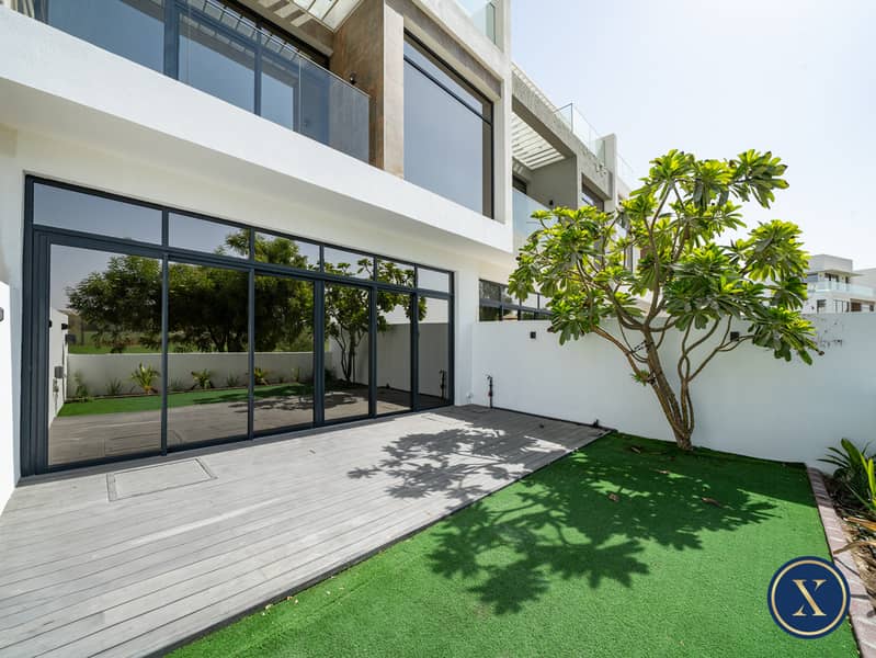 位于朱美拉高尔夫庄园,朱美拉豪华酒店 4 卧室的别墅 7800000 AED - 11594507 位于朱美拉高尔夫庄园,朱美拉豪华酒店 4 卧室的别墅 7800000 AED - 11594507