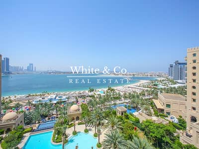 2 Bedroom Flat for Rent in Palm Jumeirah, Dubai - Avail soon | Full Sea Views | Upgraded