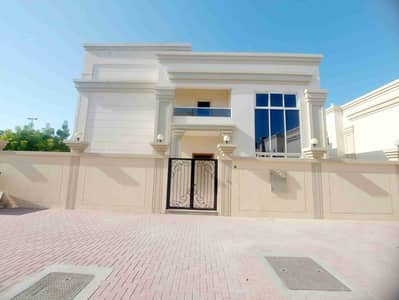 فیلا 4 غرف نوم للايجار في الفيحاء، الشارقة - 20241008_085430. jpg