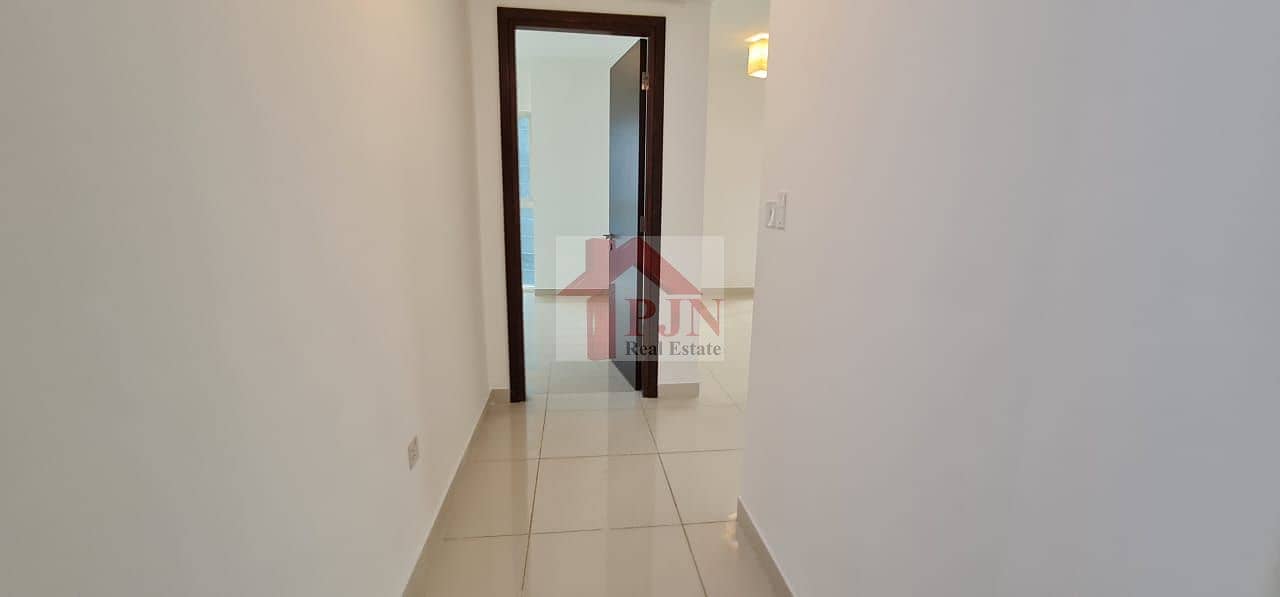 29 edeff970-c265-4bd4-a335-74431e785b35. jpg