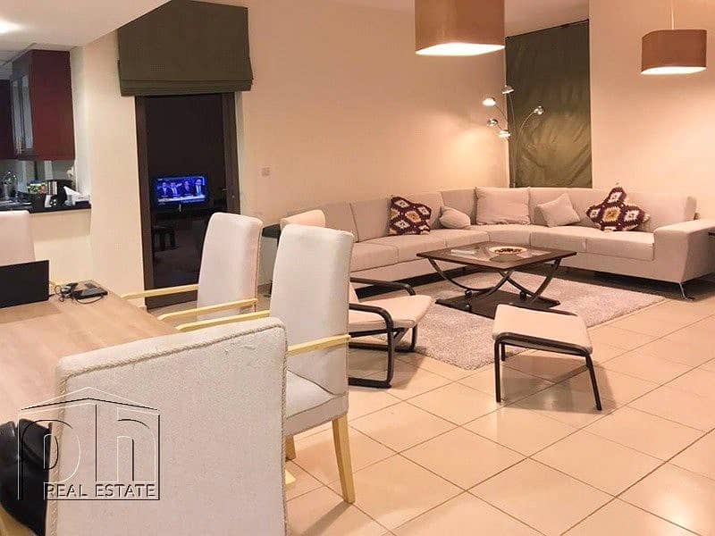 Beautifully Furnished 1 Bed Metres Away From Beach