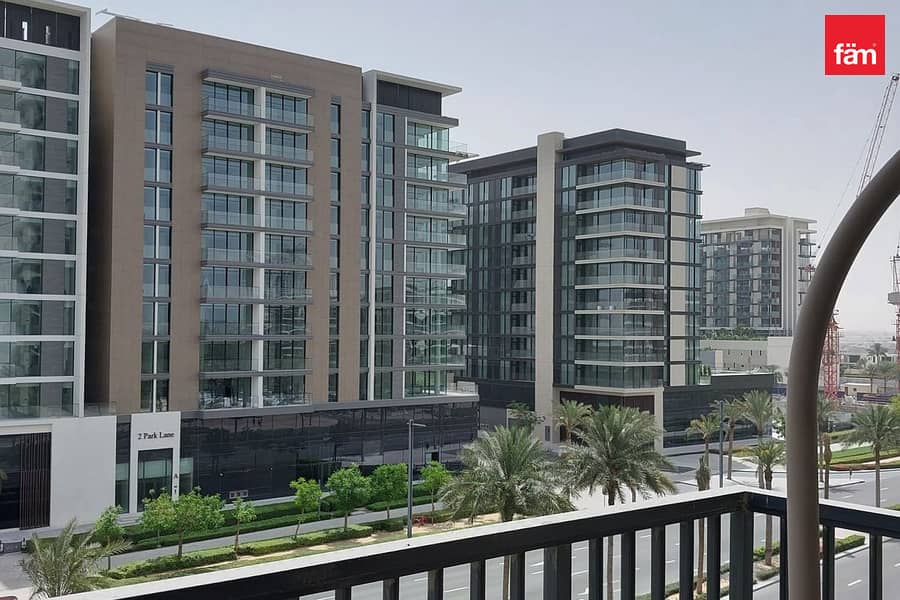 Furnished Apt. I Low Floor I Road View Furnished Apt. I Low Floor I Road View