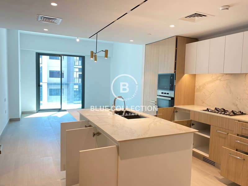 Premium Touches | High Floor | Ready to Move Premium Touches | High Floor | Ready to Move