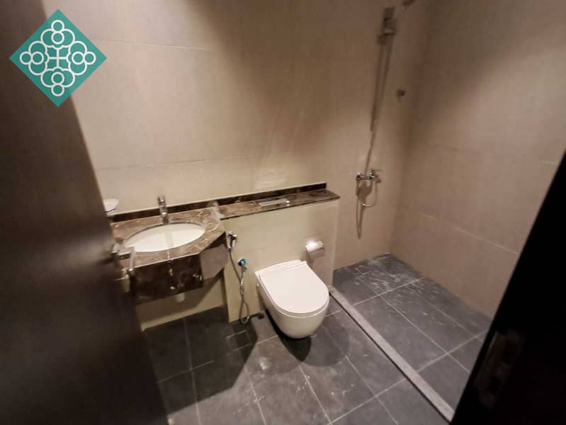 8 Bathroom 2. jpg