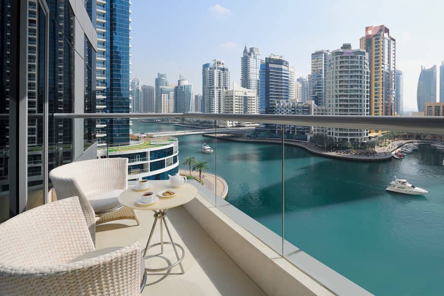 7 Premium Room Twin with Balcony Marina View. JPG