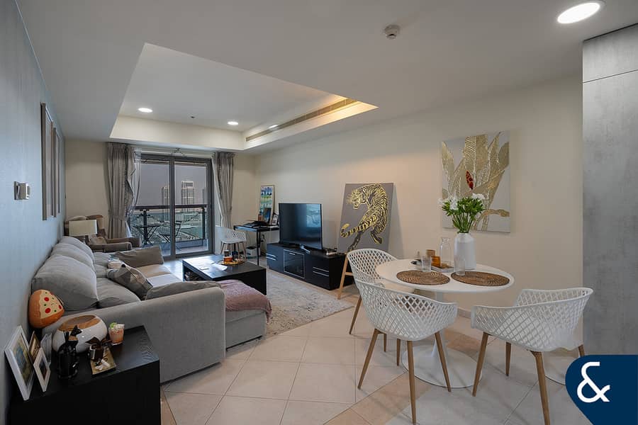 Sea View | Great Location | Vacant On Transfer Sea View | Great Location | Vacant On Transfer
