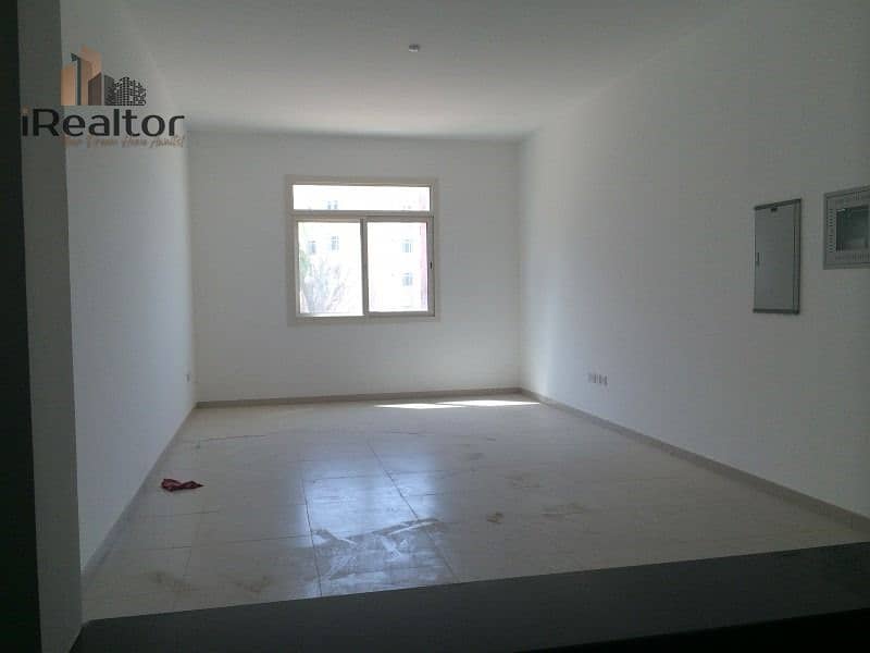 4 WhatsApp Image 2025-05-09 at 14.19. 58_78ce8659. jpg