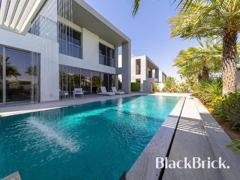 Fully Extended E5 | Pool | Park Backing | Vastu Fully Extended E5 | Pool | Park Backing | Vastu