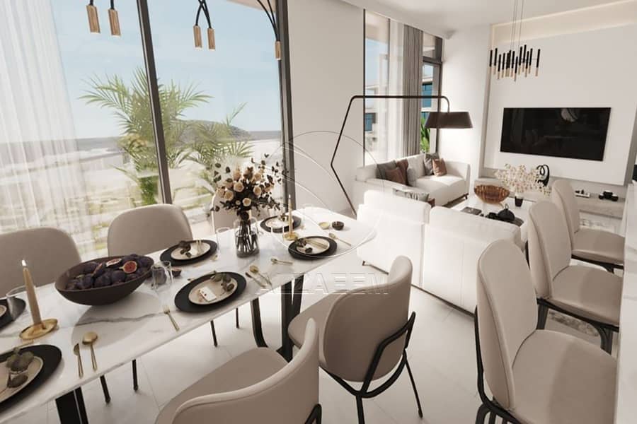 3 Dining 1. jpg