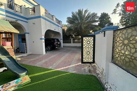 Exclusive 5BR Villa with Pool | Wide-Plot