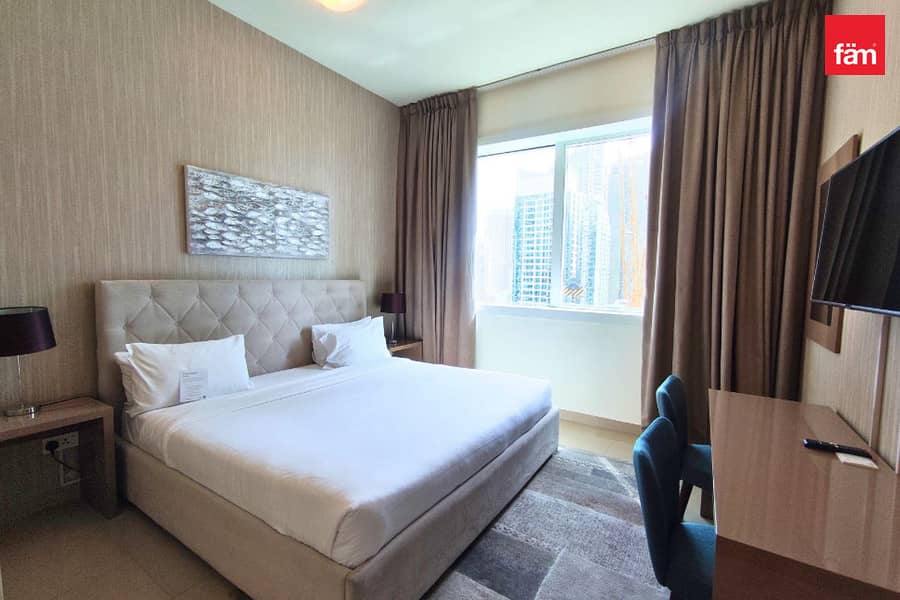 Amazing Distress Deal | Furnished | Powder Room Amazing Distress Deal | Furnished | Powder Room