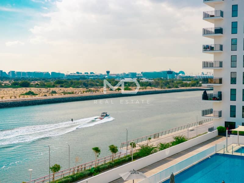 Canal View | With Rent Refund | Amazing Location Canal View | With Rent Refund | Amazing Location