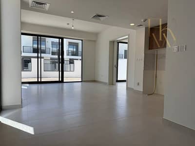 4 Bedroom Villa for Rent in Town Square, Dubai - IMG_8656. jpeg
