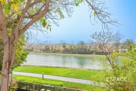 Lake View | Upgraded | 4 Bedroom Villa