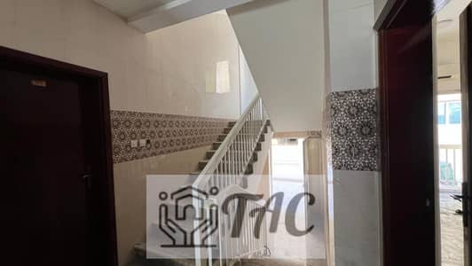 穆瓦利赫商业区， 夏尔迦 11 卧室住宅楼待售 - IMG-20250509-WA0120. jpg
