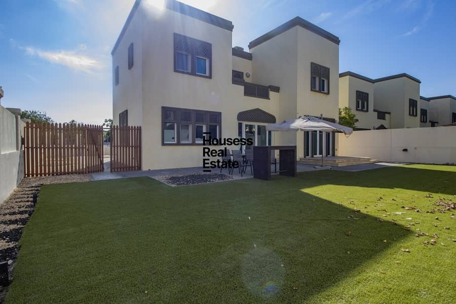 Spacious Layout | Vacant | Corner Unit