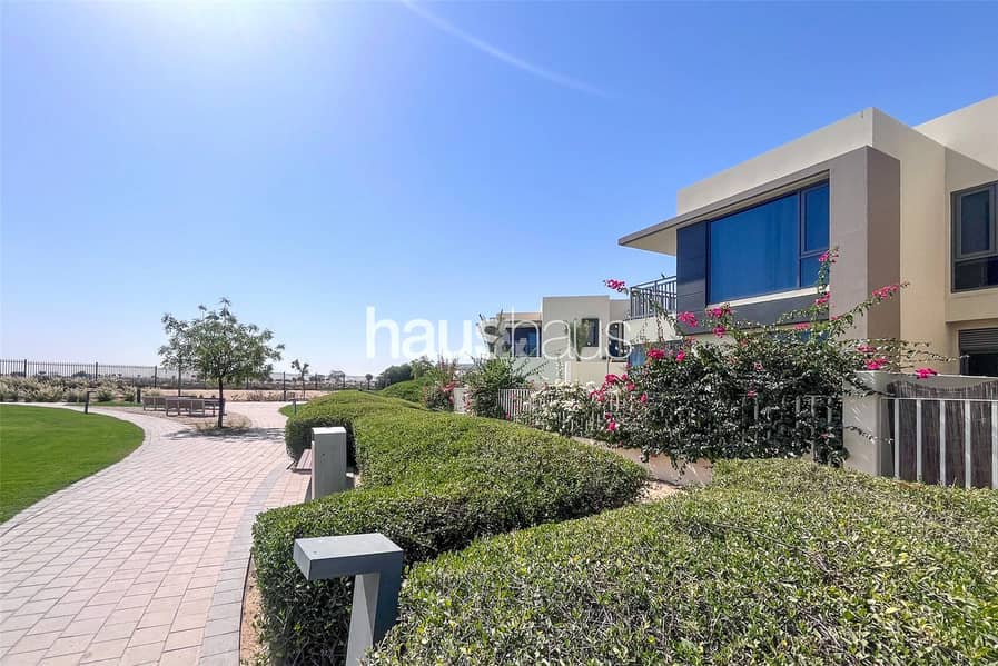 位于迪拜山庄,枫叶社区,枫叶1号公寓 5 卧室的别墅 7200000 AED - 11597841 位于迪拜山庄,枫叶社区,枫叶1号公寓 5 卧室的别墅 7200000 AED - 11597841