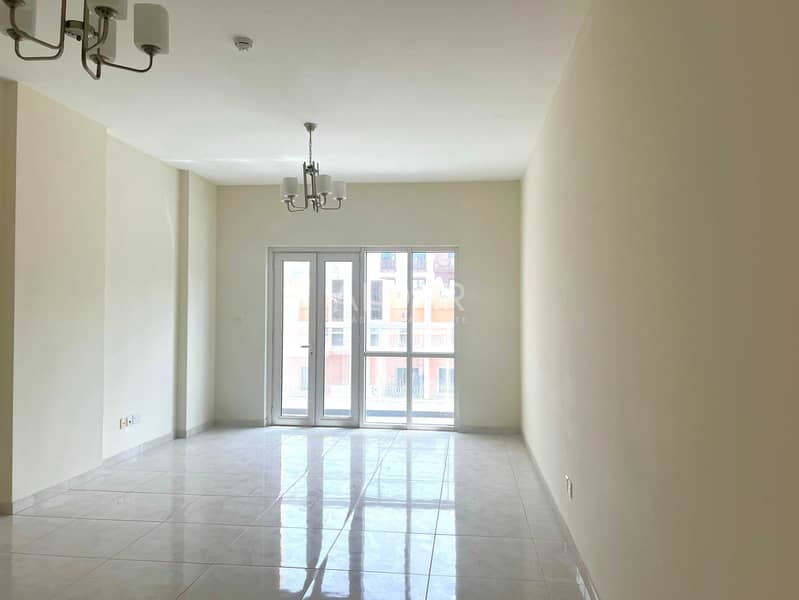 位于朱美拉环形村(JVC),JVC第15区,金色家园大厦 1 卧室的公寓 75000 AED - 11598213 位于朱美拉环形村(JVC),JVC第15区,金色家园大厦 1 卧室的公寓 75000 AED - 11598213