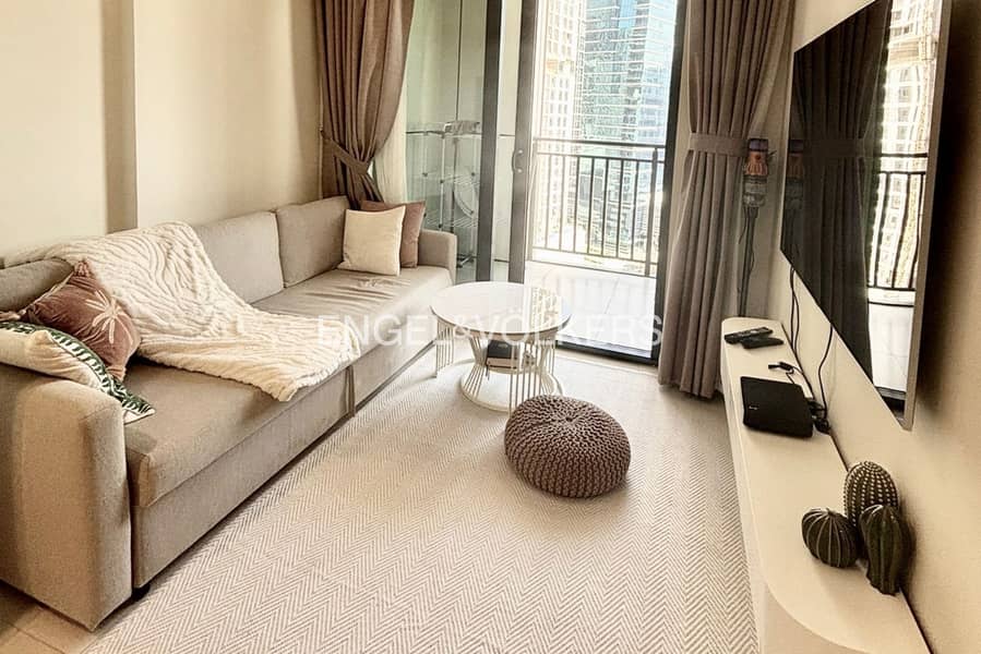 Fully Furnished | Canal View | Luminous Fully Furnished | Canal View | Luminous