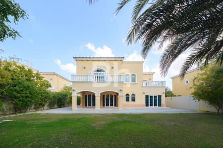 5 Bedroom Villa for Rent in Jumeirah Park, Dubai - Renovation in progress | Available soon