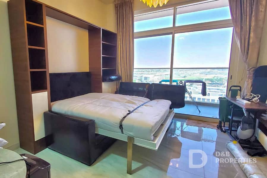Vacant | Sofa Available | Convertible Bed Vacant | Sofa Available | Convertible Bed
