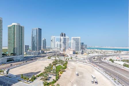 فلیٹ 2 غرفة نوم للايجار في جزيرة الريم، أبوظبي - شقة في رفلكشن،شمس أبوظبي،جزيرة الريم 2 غرف 160000 درهم - 11036523