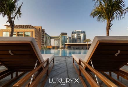 Studio for Rent in Palm Jumeirah, Dubai - pool4. jpg