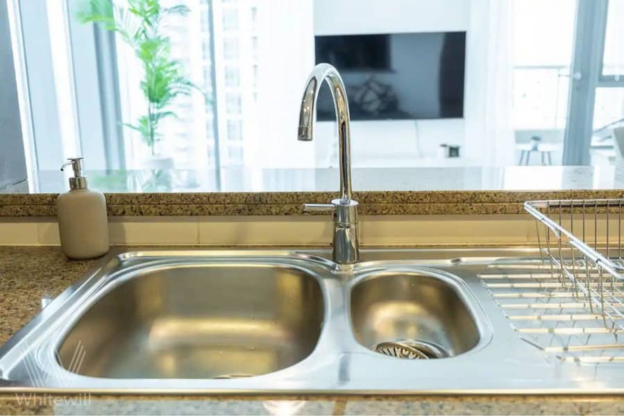 9 29 BLVD 1Br Rent_page-0006. jpg
