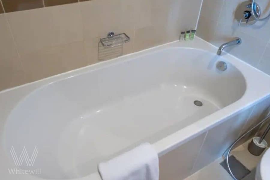 16 29 BLVD 1Br Rent_page-0011. jpg