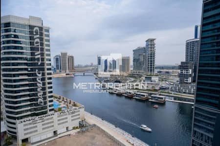 1 Bedroom Flat for Sale in Business Bay, Dubai - Vacant on transfer | Store room | Fully furnished