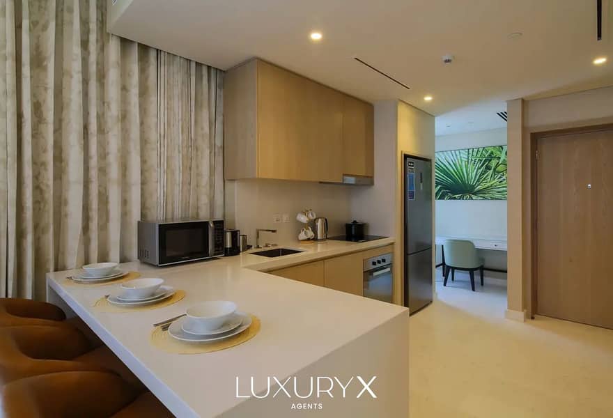 15 Kitchen2. jpg