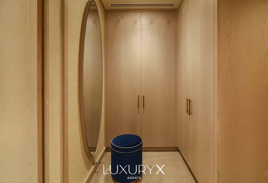 27 Wardrobe. jpg