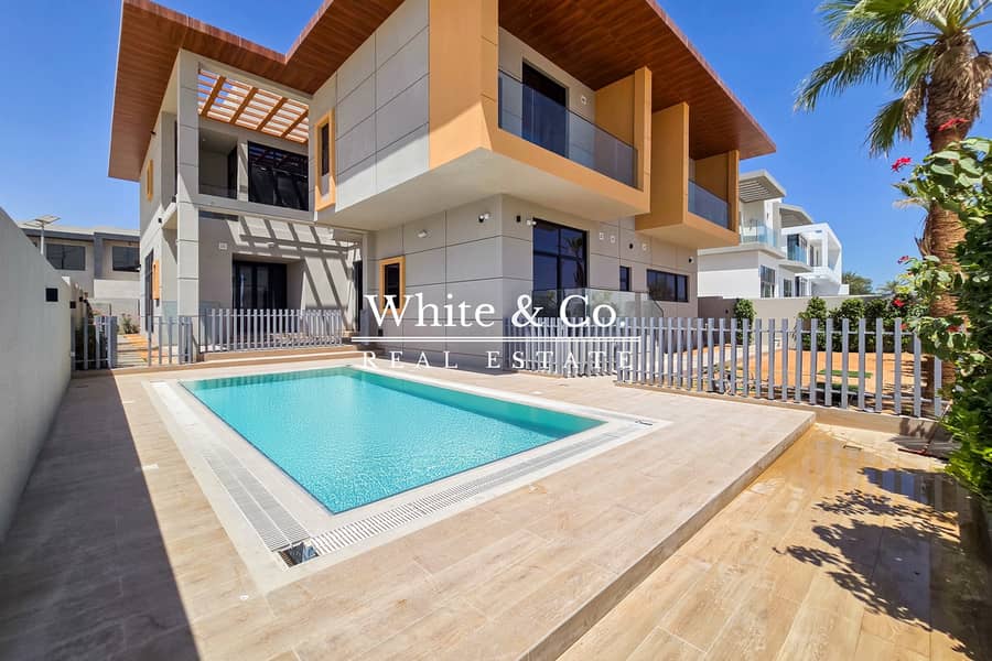 Maid + Drivers | Smart Home | 6 Br + Pool Maid + Drivers | Smart Home | 6 Br + Pool
