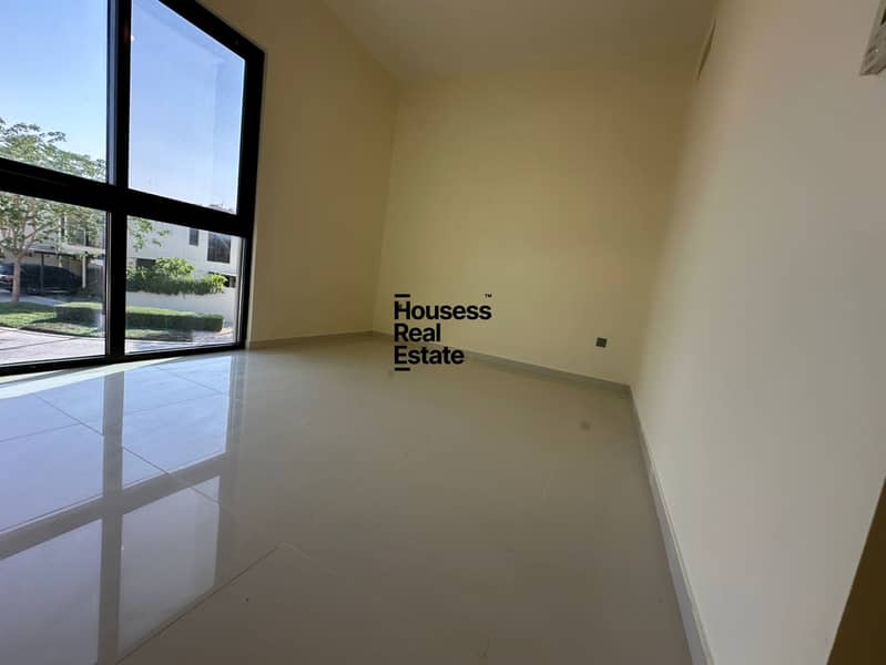 位于达马克山庄2号(达马克阿克雅),欧多拉住宅区 3 卧室的别墅 120000 AED - 11601922 位于达马克山庄2号(达马克阿克雅),欧多拉住宅区 3 卧室的别墅 120000 AED - 11601922