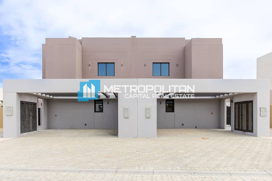Corner 2BR+M Villa|Garden View|H. O Very Soon Corner 2BR+M Villa|Garden View|H. O Very Soon
