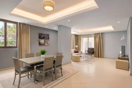 2 Bedroom Hotel Apartment for Rent in Palm Jumeirah, Dubai - All Bills Included | Fully Serviced | Low Deposit