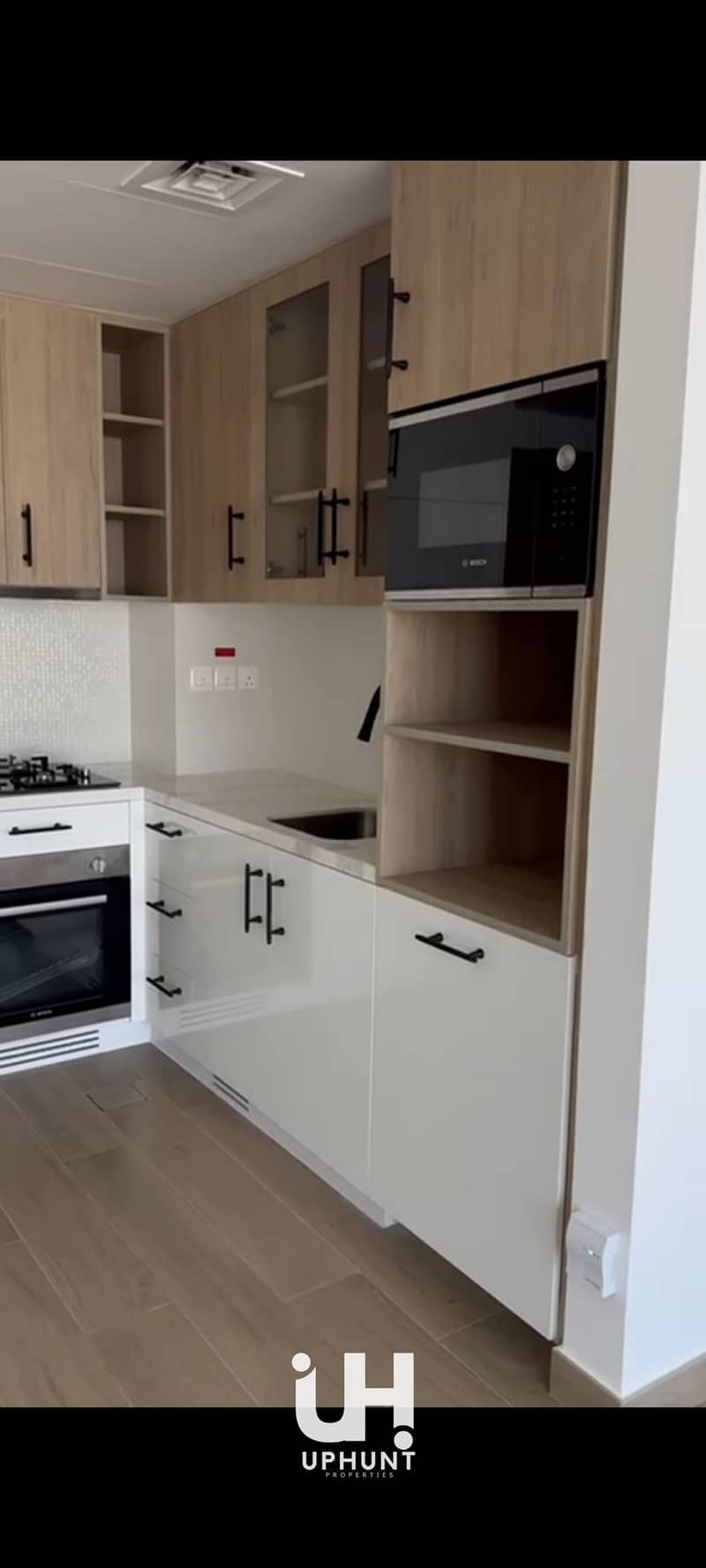 8 1000516575. jpg