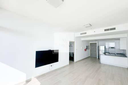 2 Bedroom Flat for Sale in Jumeirah Village Circle (JVC), Dubai - High Floor | Ready To Move | Marina View