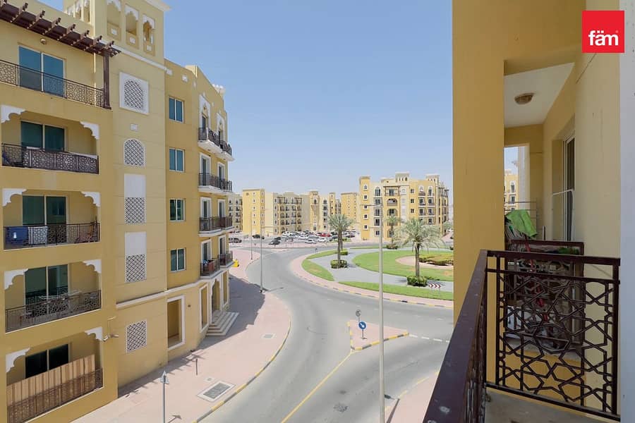 شقة في EMR-14،الحي الإماراتي،المدينة العالمية 33000 درهم - 11602892 شقة في EMR-14،الحي الإماراتي،المدينة العالمية 33000 درهم - 11602892
