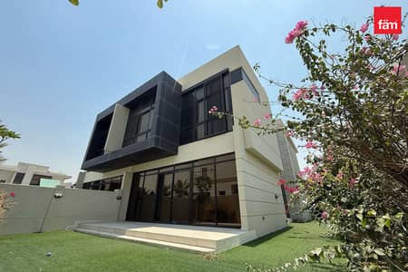 3 Bedroom Villa for Rent in DAMAC Hills, Dubai - Large 3 Bed Plus Maid | TH-L | Ready to move
