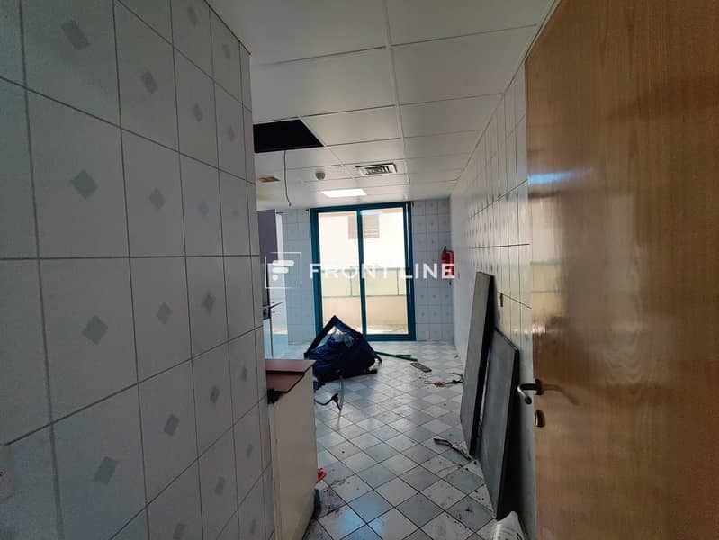 2 WhatsApp Image 2025-05-10 at 15.11. 43 (1). jpeg