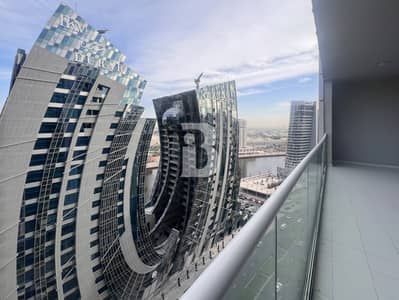 2 Bedroom Flat for Rent in Business Bay, Dubai - LAVISH 2BR | FULLY FURNISHED | CANAL VIEW