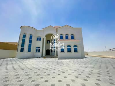 7 Bedroom Villa for Rent in Shakhbout City, Abu Dhabi - 1. jpg