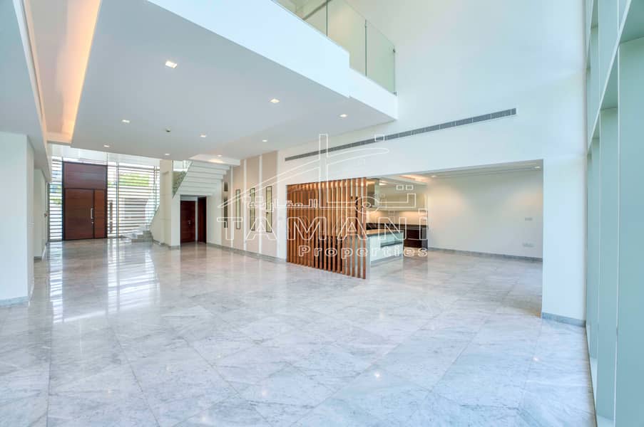 7 6 Bedroom Contemporary Villa_Page_06. jpg