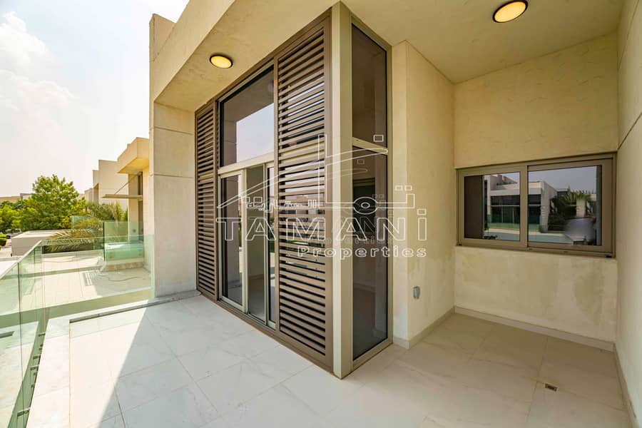15 6 Bedroom Contemporary Villa_Page_16. jpg