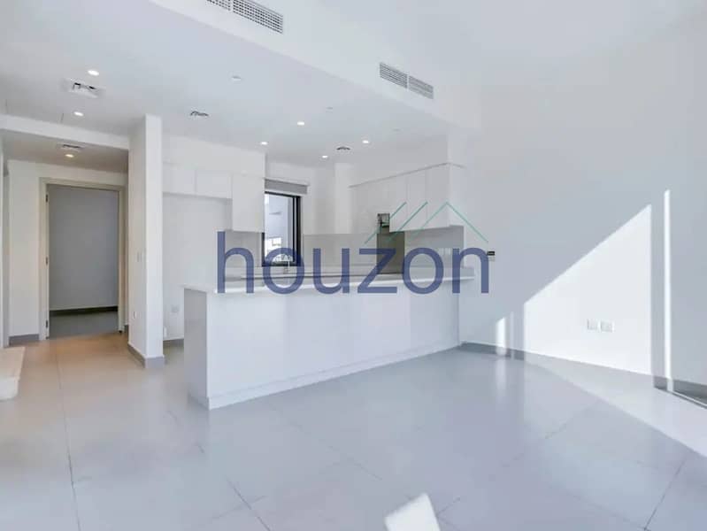 Spacious 4BR + M/R | Single Row | Close to Pool Spacious 4BR + M/R | Single Row | Close to Pool