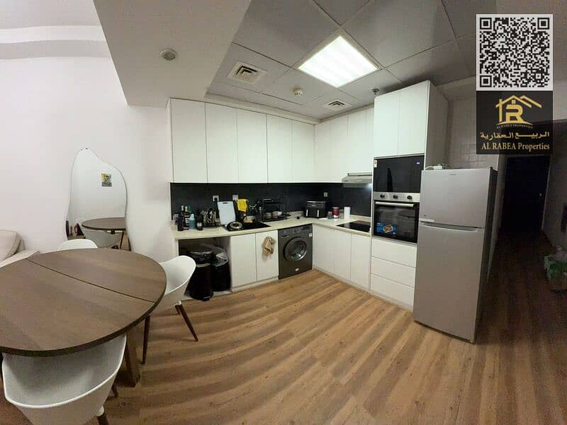17 d8602fe6-94bf-4b82-8296-6795c564382a. jpg