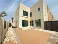 فیلا في مدينة الشارقة المستدامة،الشغرافة 1،الرحمانية 3 غرف 130000 درهم - 11591348
