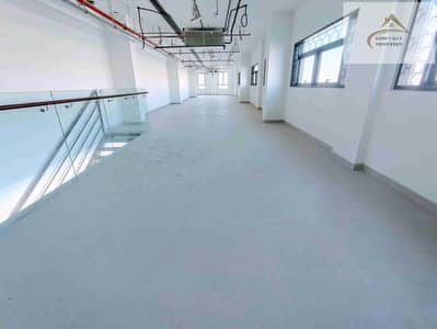محل تجاري  للايجار في تجارية مويلح، الشارقة - IMG_20250507_144012121_HDR~2. jpg
