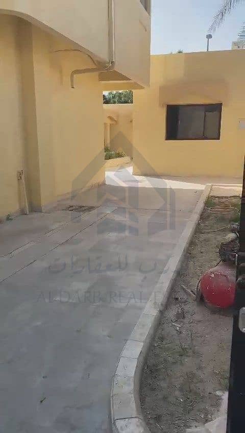 4 WhatsApp Video 2024-12-11 at 13.55. 19. mp4_snapshot_00.01. 411. jpg